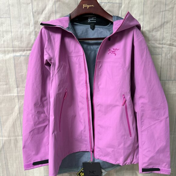 Women's Arcteryx BETA LT Jacket Solid Color Casual Sports Waterproof  Size L - Picture 9 of 10